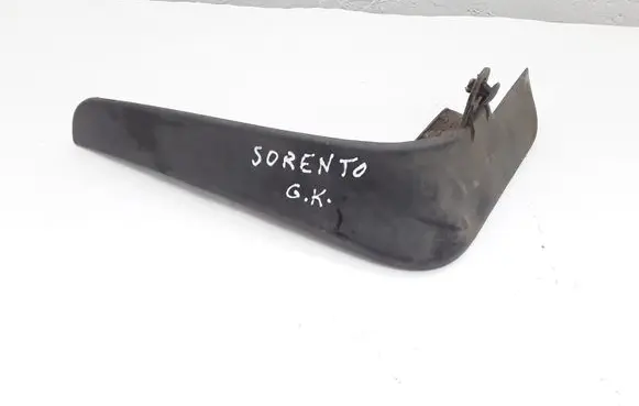 KIA Sorento Rear mudguard 868702P000