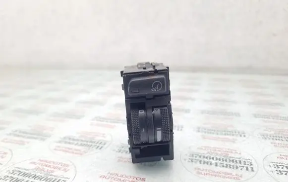 Audi A3 S3 8P Headlight level height control switch 8P1919094