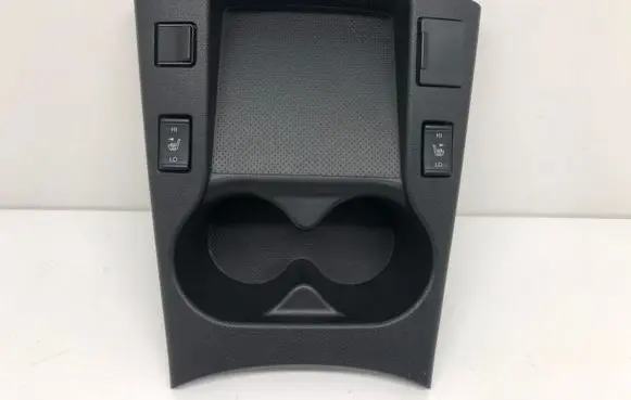 Cup holder front