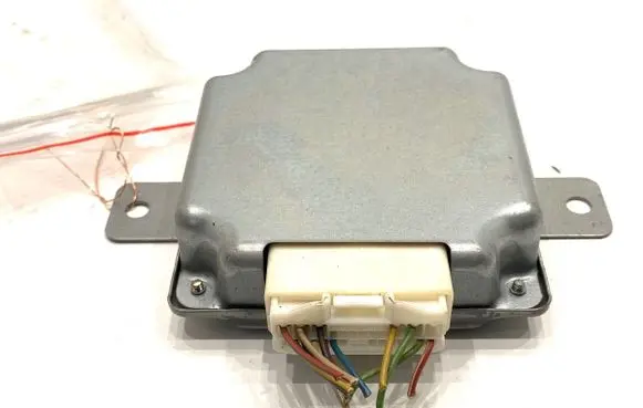 Suzuki SX4 Power steering control unit/module 3888579J11