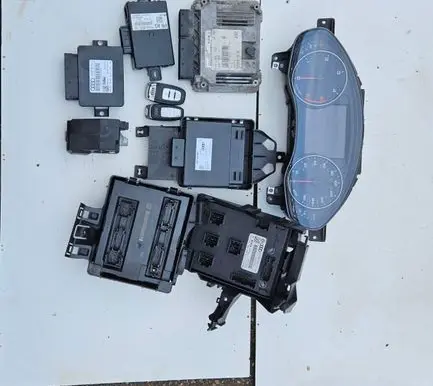 Audi A6 S6 C7 4G Engine ECU kit and lock set 4H0907801 4H0907801G