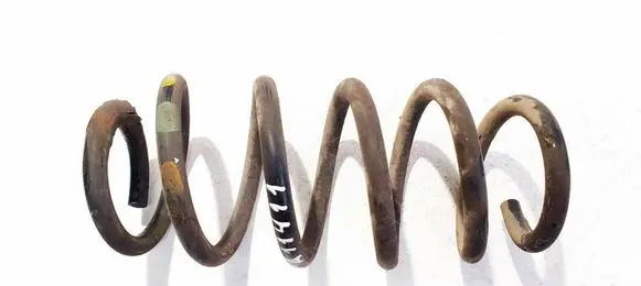 Toyota Avensis T270 Rear coil spring
