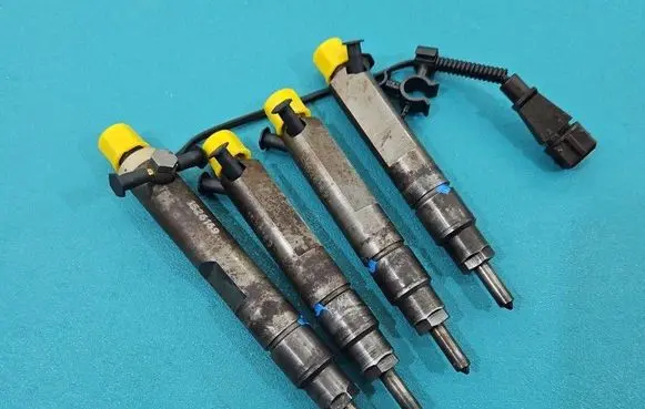 Volkswagen Bora Fuel injector 038130201F IMPRK1526169