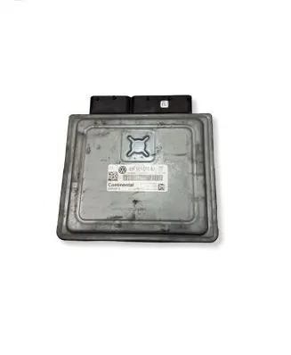 Volkswagen Golf VI Engine control unit/module 03F906070BJ 5WP44615 03E906070