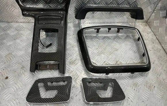 Mercedes-Benz G W463 2nd Gen Voltmeter DEKORYW463LIFT