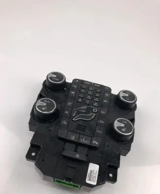 Volvo V40 Climate control unit 31398642