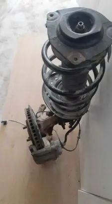 Nissan Leaf II (ZE1) Front wheel hub