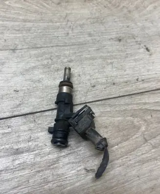 Fiat Punto (188) Fuel injector 0280158167