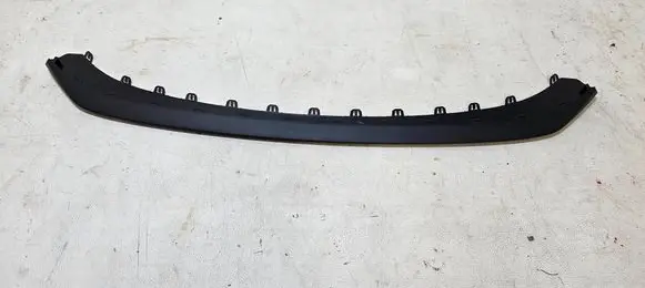 MG MG5 ev Front bumper splitter molding P10859366