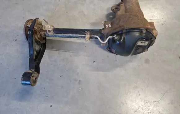 Mitsubishi L200 Front axle beam 