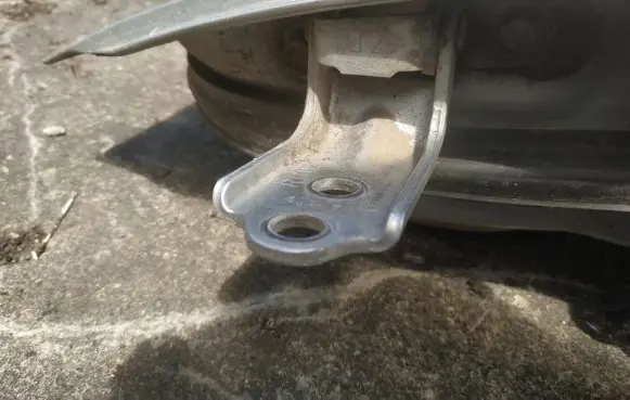 Subaru Legacy Rear door lower hinge