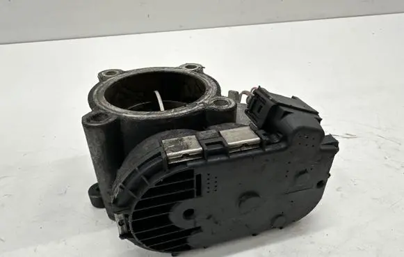 Mercedes-Benz E W211 Engine shut-off valve A6420900270