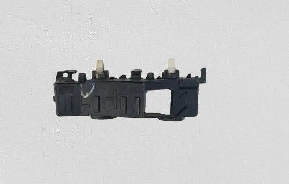 Hyundai Tucson TL Front bumper mounting bracket 86515D7000