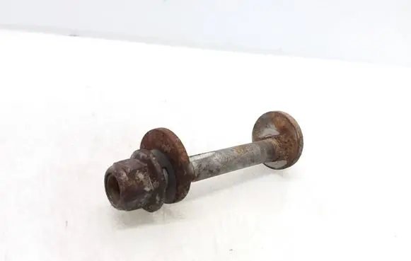 Volvo XC60 Rear suspension camber bolt 