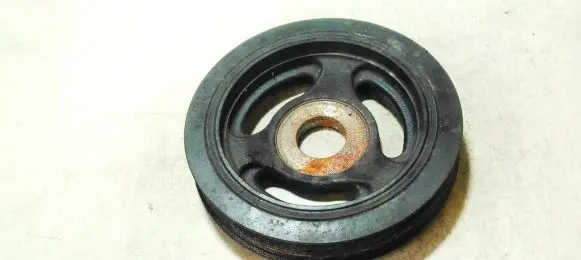 Peugeot 308 Crankshaft pulley e110124a