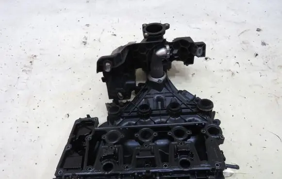 Ford Kuga II Intake manifold 1612054