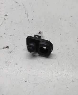 Hyundai i20 (BC3 BI3) Rear door sensor 
