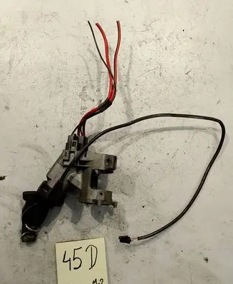 Renault Twingo I Ignition lock 7701469419