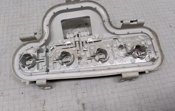 Tail light part
