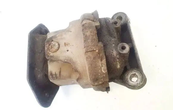 Mazda CX-7 Engine mount bracket 9619