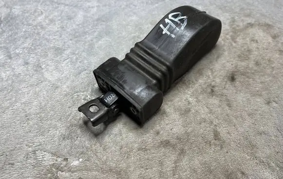 Audi A3 S3 8V Rear glass lock/latch C773 8R0839267B
