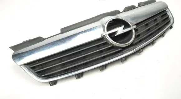Opel Zafira B Front grill 13157590