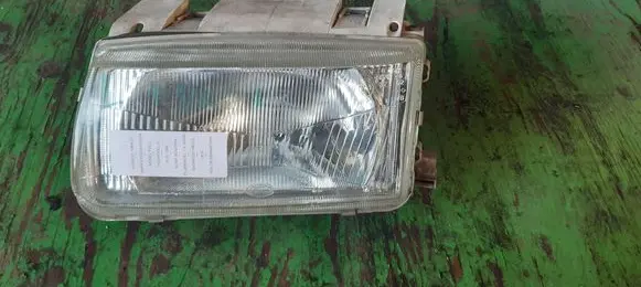 Volkswagen Polo III 6N 6N2 6NF Headlight/headlamp