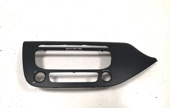 KIA Ceed Radio/GPS head unit trim 8474029000 84740A2940WK