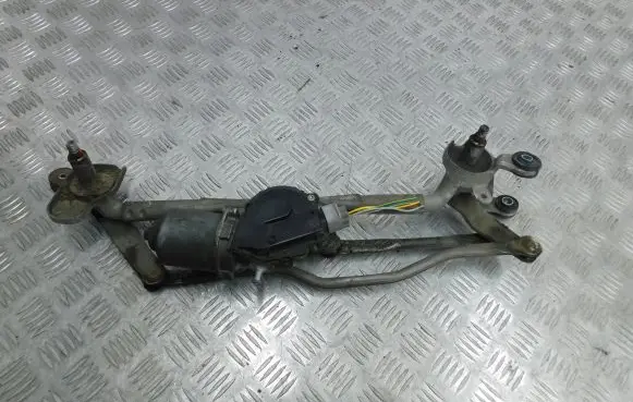 Mazda 5 Front wiper linkage and motor 1593000602
