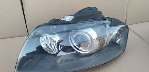 Audi A3 S3 8P Headlight/headlamp 8P0941003R 0301231271