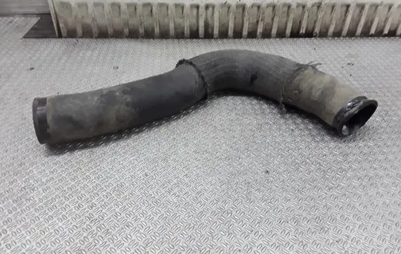Mazda 5 Intercooler hose/pipe