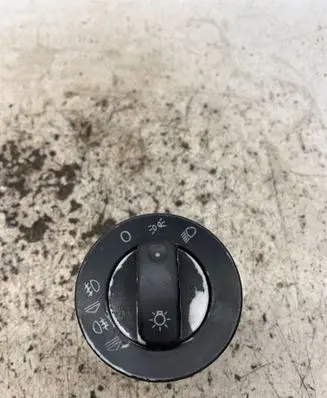 Audi A4 S4 B7 8E 8H Light switch 8E0941531C