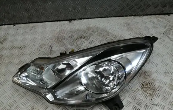 Citroen C3 Headlight/headlamp 9677038280 16092014 VP9PVX13W030CM