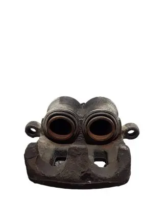 Mitsubishi Pajero Front brake caliper