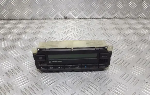 Volkswagen Golf IV Interior fan control switch 
