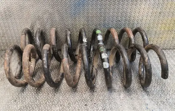Mercedes-Benz C W202 Set of springs and shock absorbers (Front and rear)