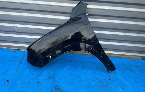 Dacia Spring Fender 