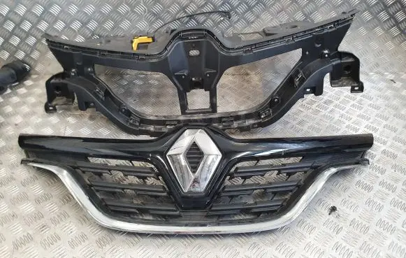 Renault Captur II Front grill 623105565R