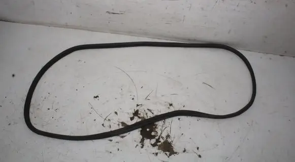 BMW iX3 G08 Rubber seal front door (on door) 7393423