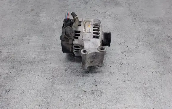 Ford Focus Generator/alternator 0986044701