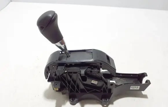 Toyota Hilux (AN120, AN130) Gear shifter/selector 335500K190