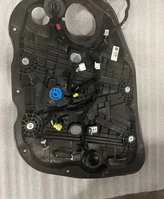 KIA Niro Front door windshield rail 