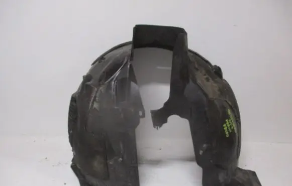 Citroen DS9 Front wheel arch liner splash guards 98243880