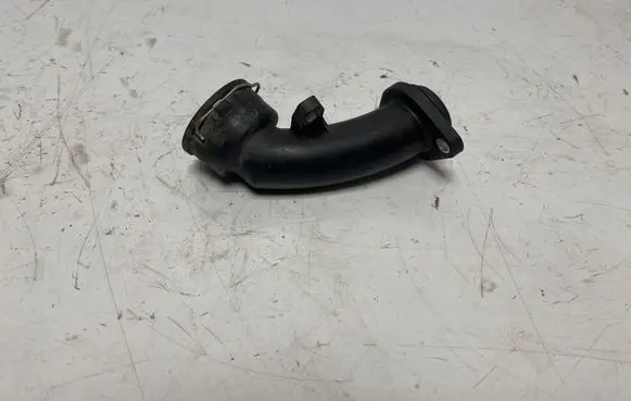 Mercedes-Benz Sprinter W906 Engine coolant pipe/hose 1481934