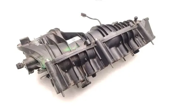 BMW 1 E82 E88 Intake manifold 7810179 108452S10 78101790
