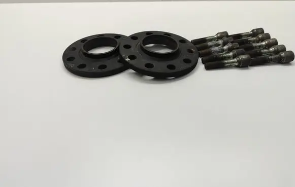 BMW 5 E60 E61 Wheel spacers 12MM