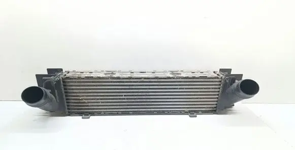 BMW X3 F25 Intercooler radiator 7593852 17117593852