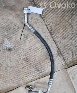 Ford Focus Air conditioning (A/C) pipe/hose 