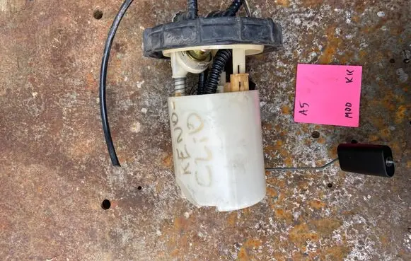 Renault Clio II In-tank fuel pump 8200027963 09745669903 0970168700