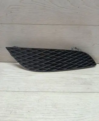Opel Astra J Front bumper lower grill 375768702 13225763
